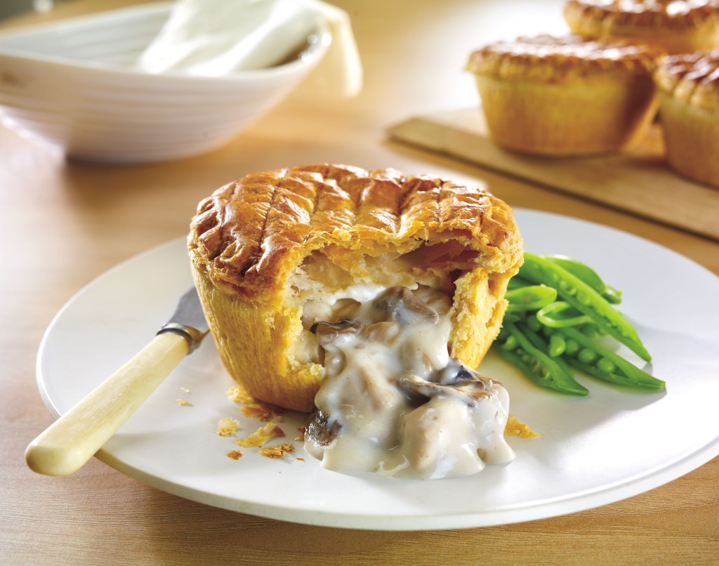 WRIGHTS Chicken & Mushroom Premium Pie