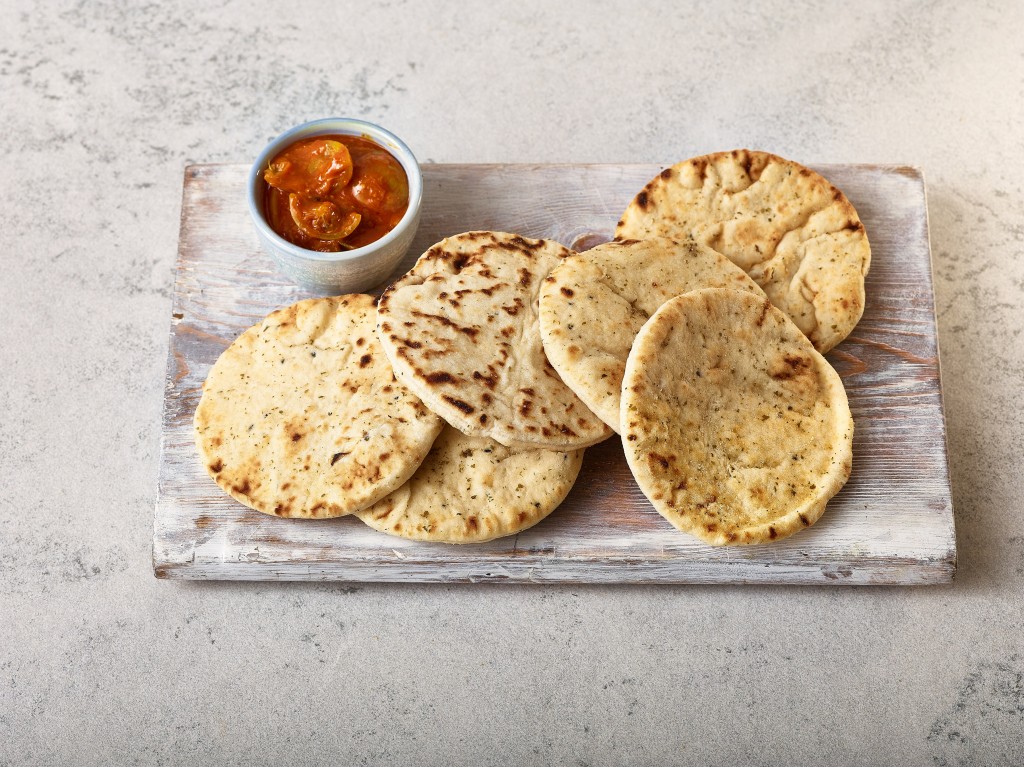 Round Garlic & Coriander Naan