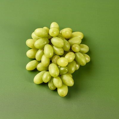 White Seedless Grapes