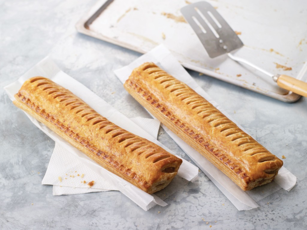PROPER CORNISH Footlong Sausage Roll