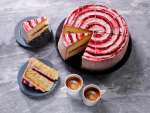THE HANDMADE CAKE COMPANY Blackberry & Mascarpone Cake